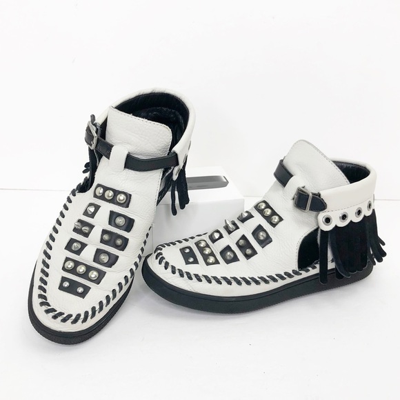 Coach Rocoasin Cut down sneaker, runaway shoes. - Picture 10 of 10